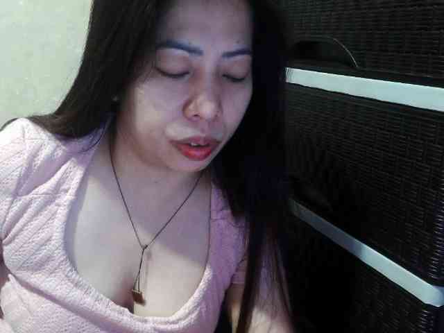Cassiee webcam