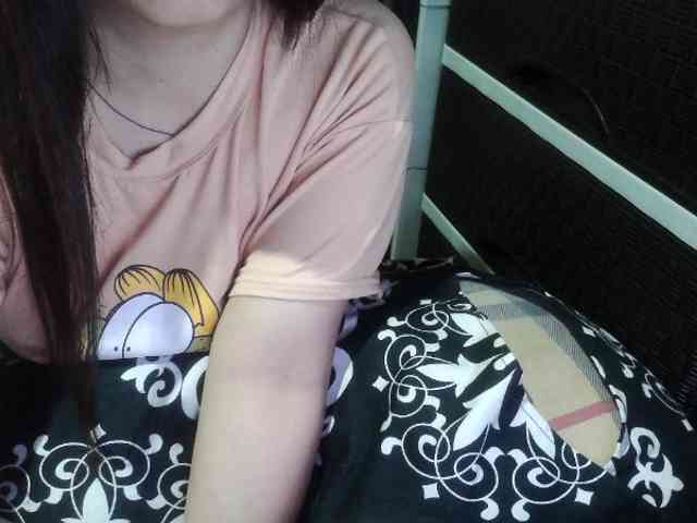 Cassiee webcam