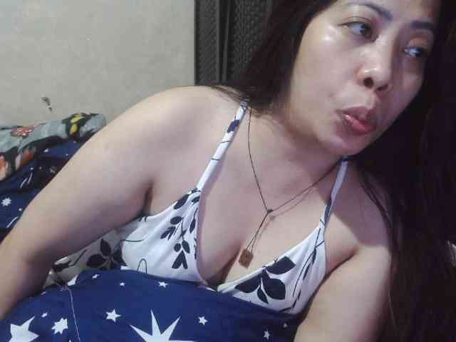 Cassiee webcam