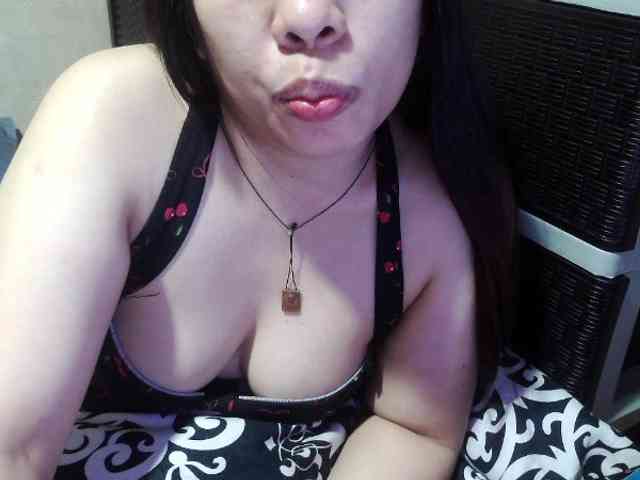 Kazzandra webcam