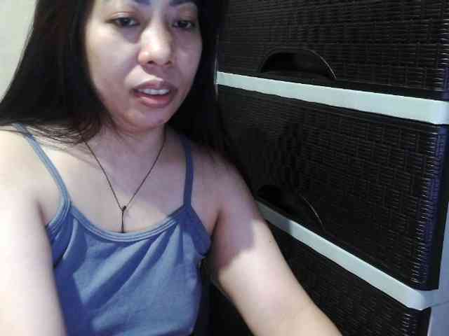Cassiee webcam