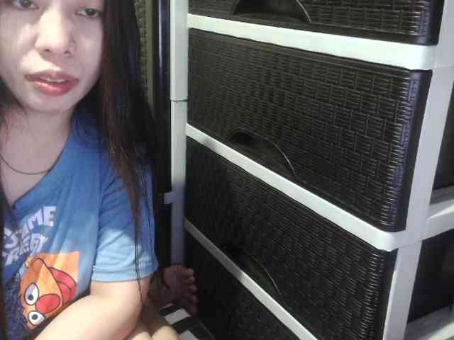 Cassiee webcam