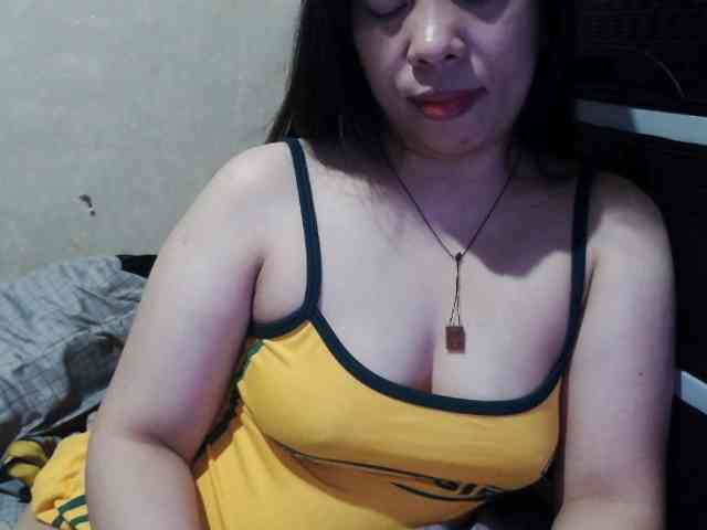 Cassiee webcam