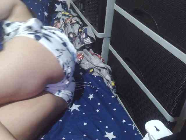 Cassiee webcam