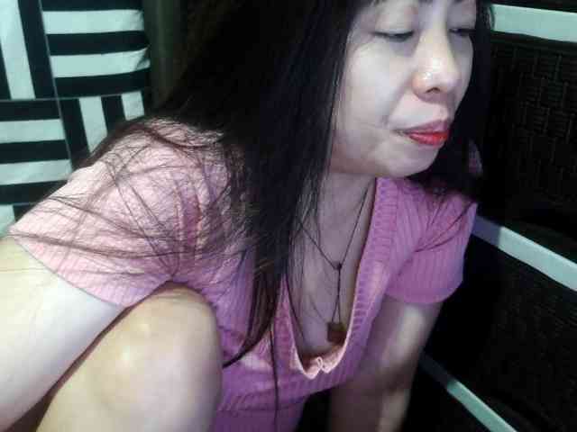 Cassiee webcam
