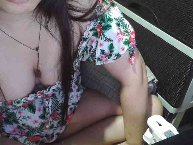 Cassiee webcam
