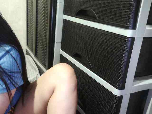 Cassiee webcam