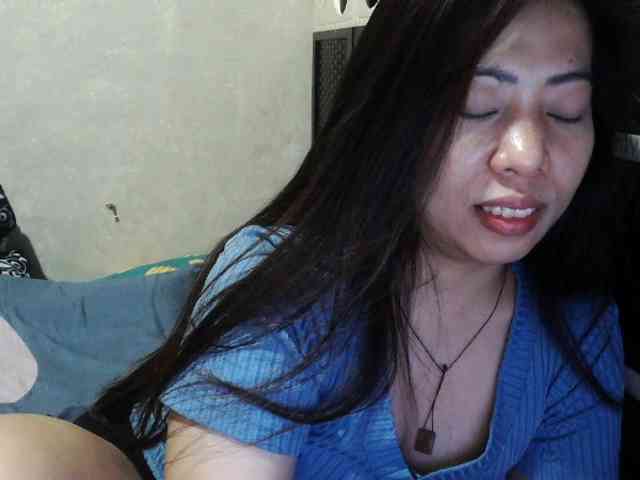 Cassiee webcam