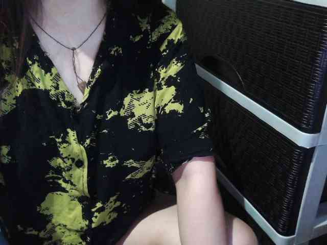 Cassiee webcam