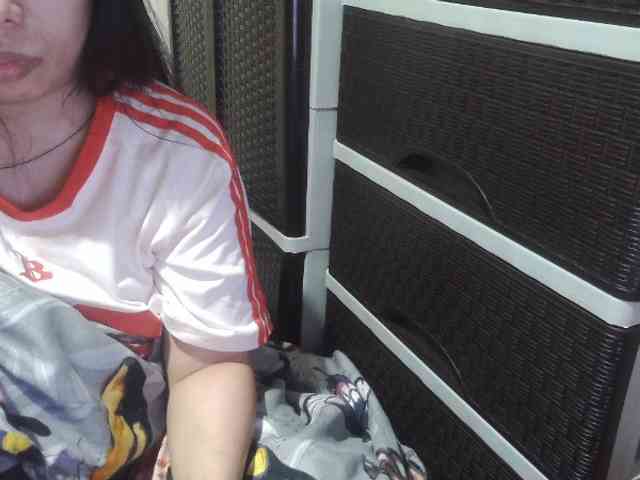 Cassiee webcam
