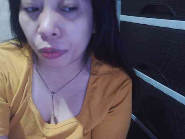 Cassiee webcam