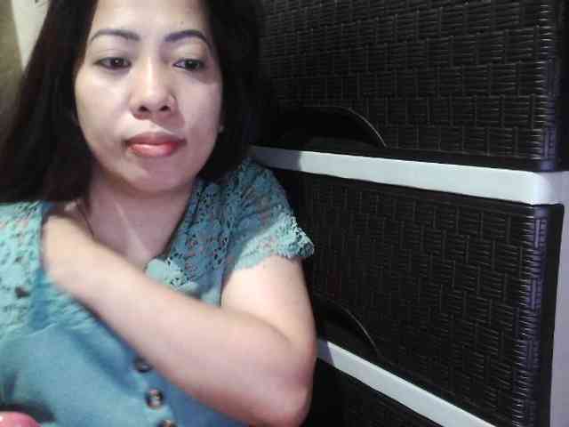 Cassiee webcam