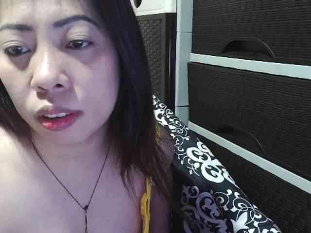 Kazzandra webcam