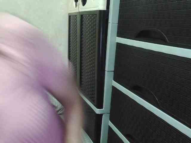 Cassiee webcam
