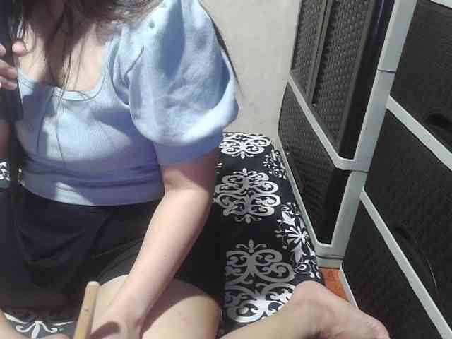 Cassiee webcam