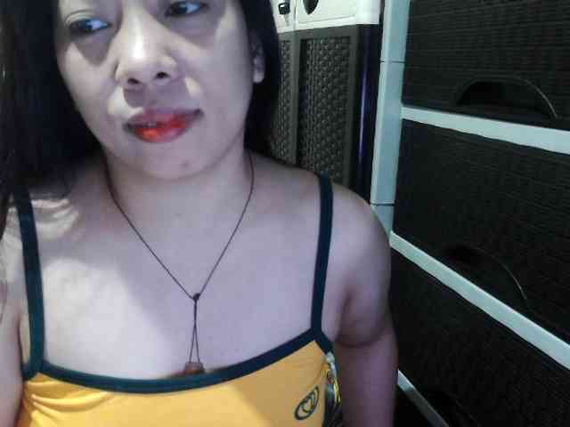 Cassiee webcam