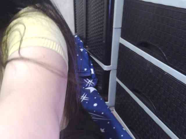 Cassiee webcam