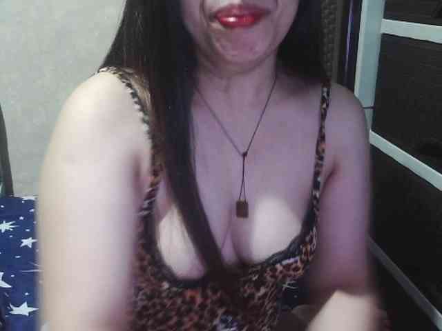 Cassiee webcam