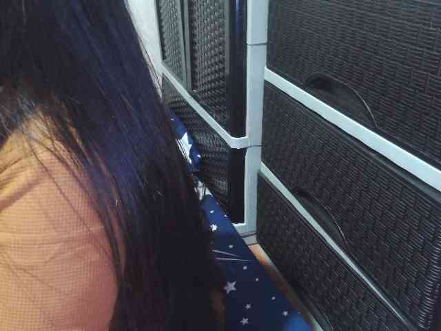 Cassiee webcam