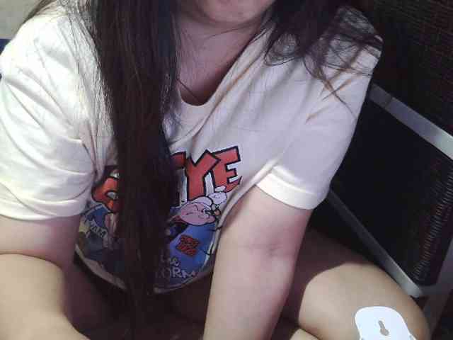 Cassiee webcam