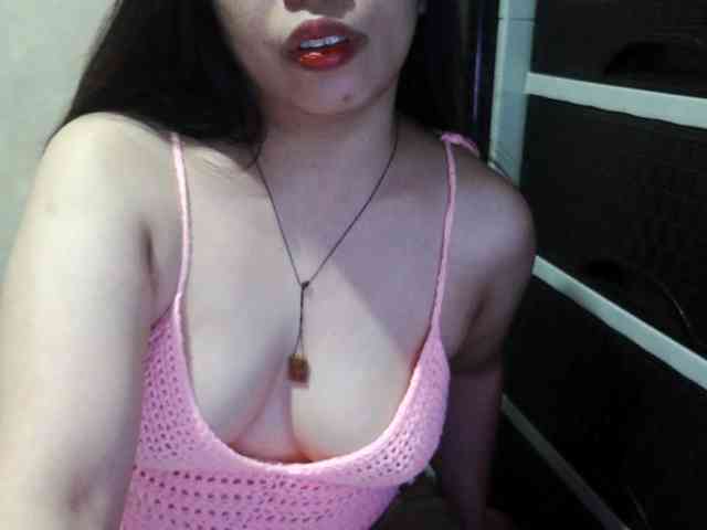 Cassiee webcam