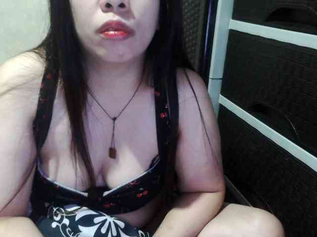 Cassiee webcam