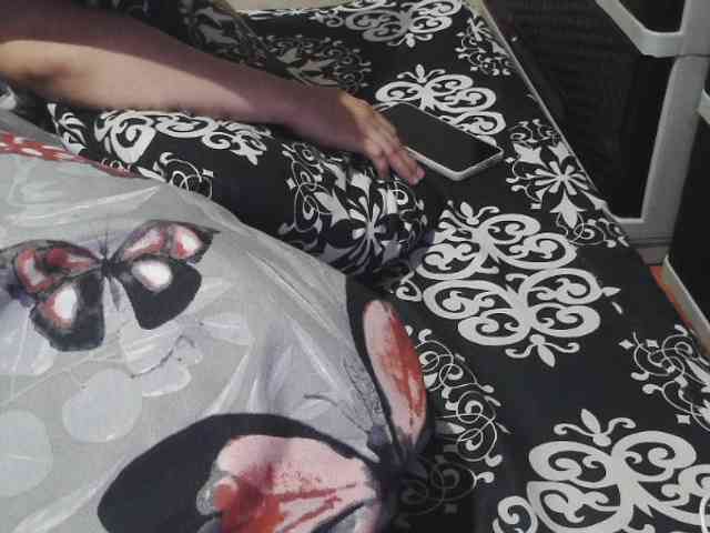 Cassiee webcam