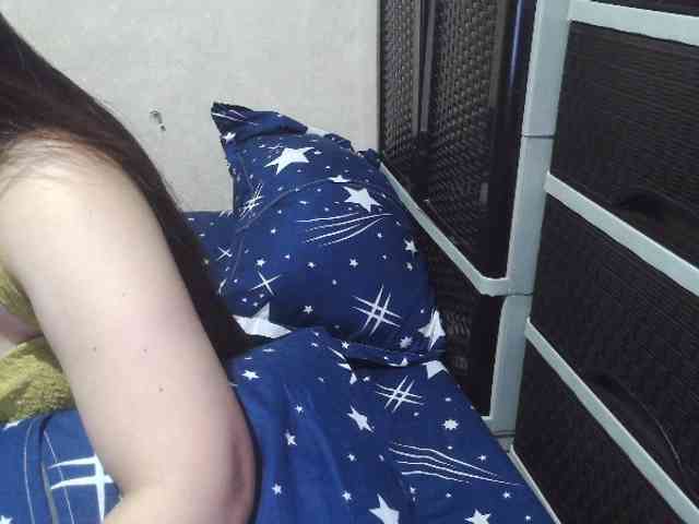 Cassiee webcam