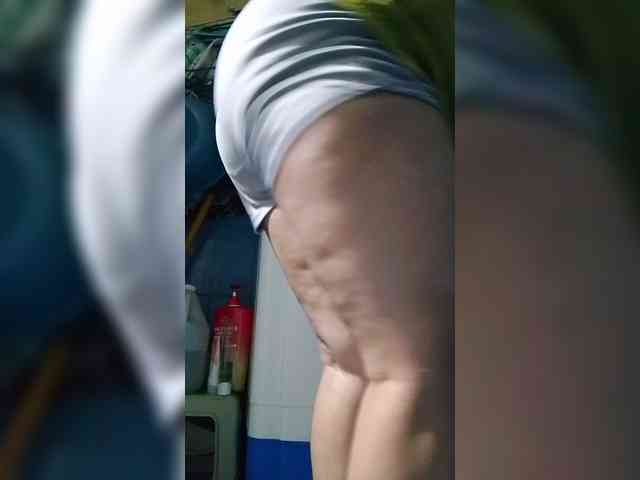 Cassiee webcam