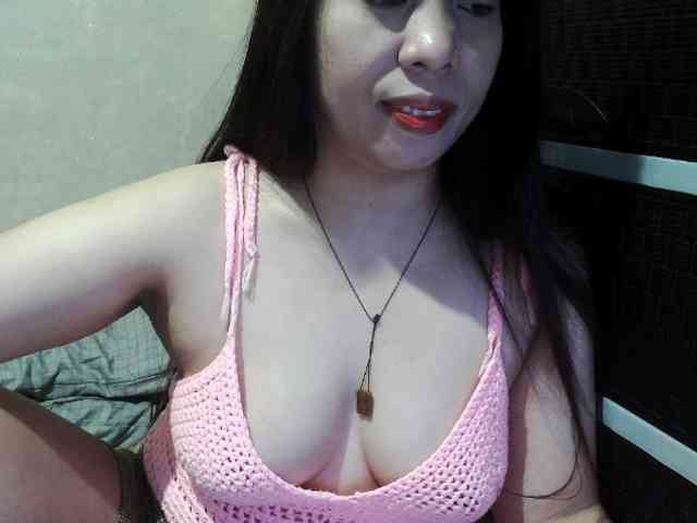 Cassiee webcam