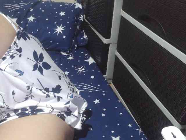 Cassiee webcam