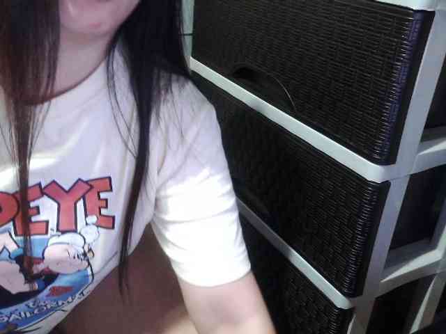 Cassiee webcam