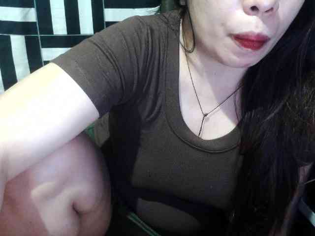 Cassiee webcam