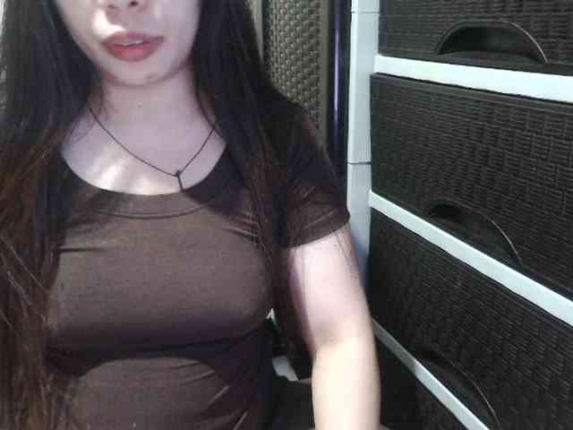 Cassiee webcam