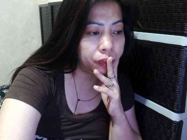 Cassiee webcam