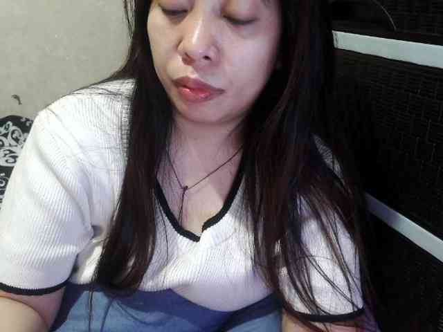 Cassiee webcam