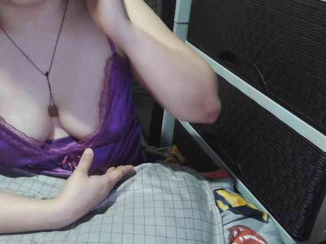Cassiee webcam