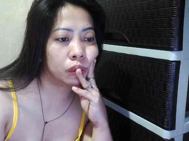 Cassiee webcam