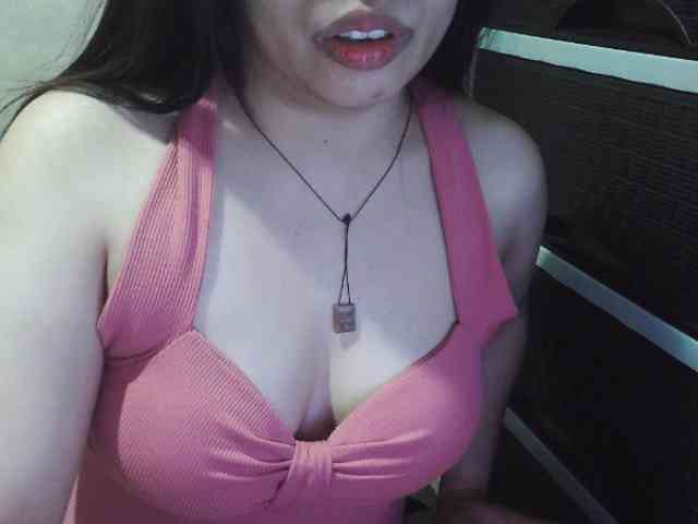 Cassiee webcam