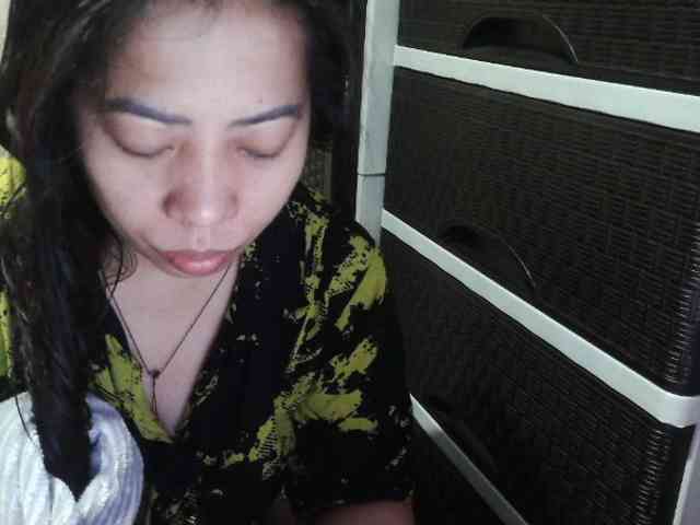 Cassiee webcam
