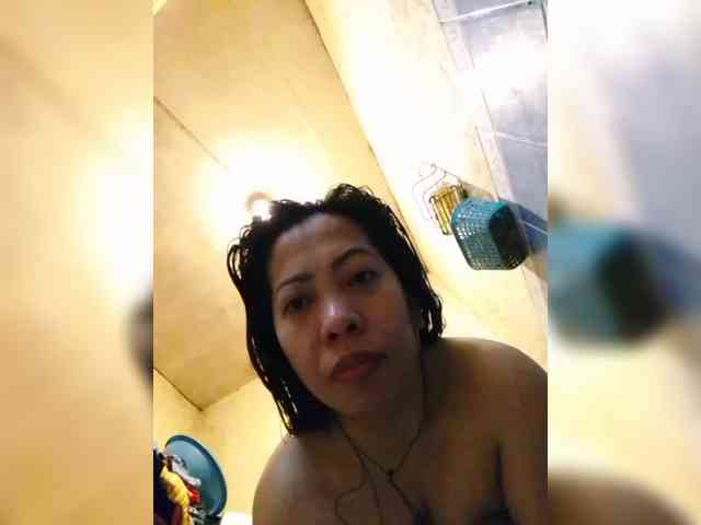 Kazzandra webcam