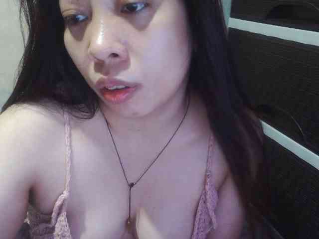 Cassiee webcam