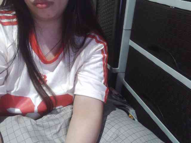Cassiee webcam