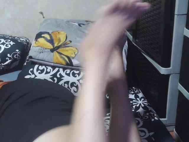 Cassiee webcam