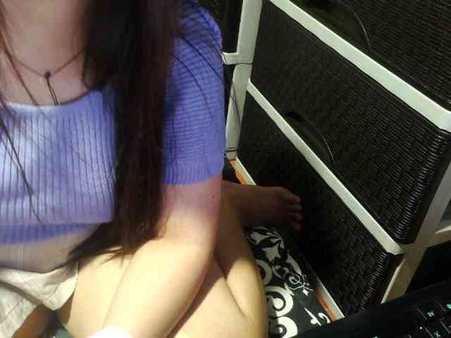 Cassiee webcam