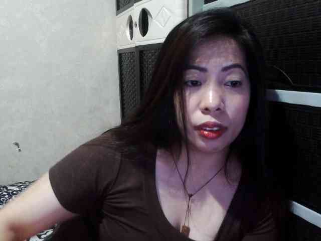 Cassiee webcam