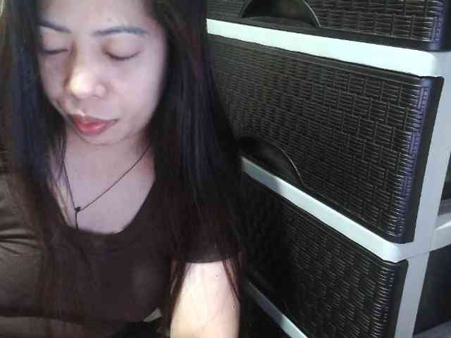 Cassiee webcam
