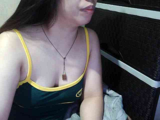 Cassiee webcam