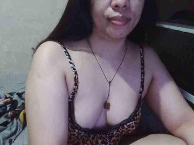 Cassiee webcam