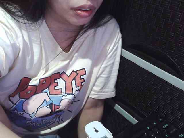 Cassiee webcam